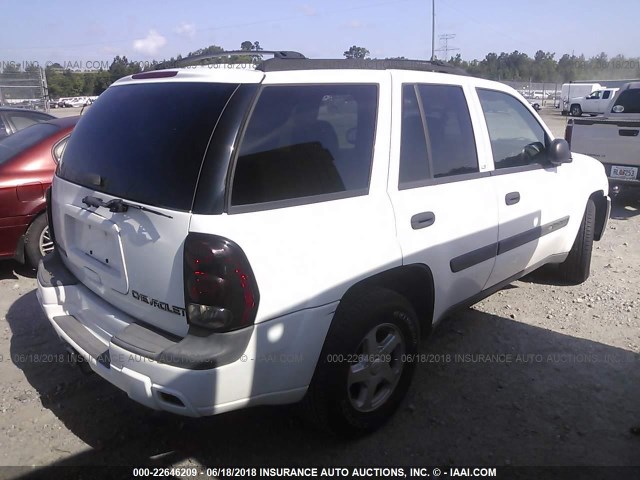 1GNDT13S632198501 - 2003 CHEVROLET TRAILBLAZER  WHITE photo 4