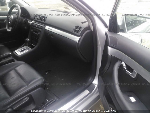 WAUDF78E16A100312 - 2006 AUDI A4 2.0T QUATTRO GRAY photo 5