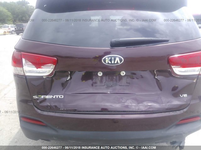 5XYPG4A56JG388231 - 2018 KIA SORENTO LX/L BURGUNDY photo 6