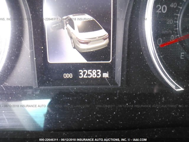 4T1BF1FK3HU711052 - 2017 TOYOTA CAMRY LE/XLE/SE/XSE ნაცრისფერი ფოტო 7