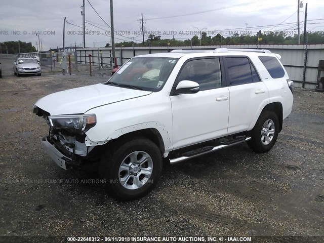 JTEZU5JR0G5120248 - 2016 TOYOTA 4RUNNER SR5/LIMITED/SR5 PREMIUM WHITE photo 2