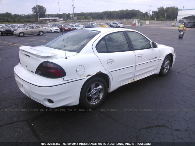 1G2NW52E62M611001 - 2002 PONTIAC GRAND AM GT WHITE photo 4