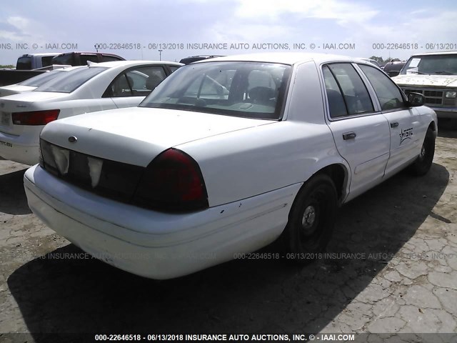 2FAFP71W42X154741 - 2002 FORD CROWN VICTORIA POLICE INTERCEPTOR WHITE photo 4