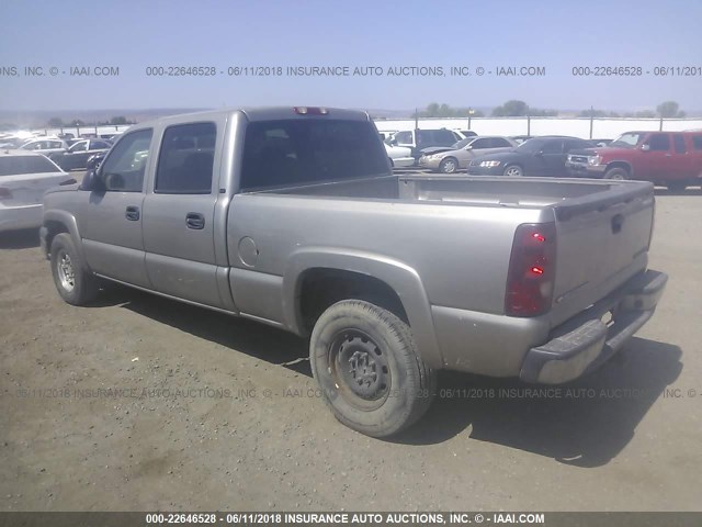 1GCGK13U53F133531 - 2003 CHEVROLET SILVERADO K1500 HEAVY DUTY GRAY photo 3