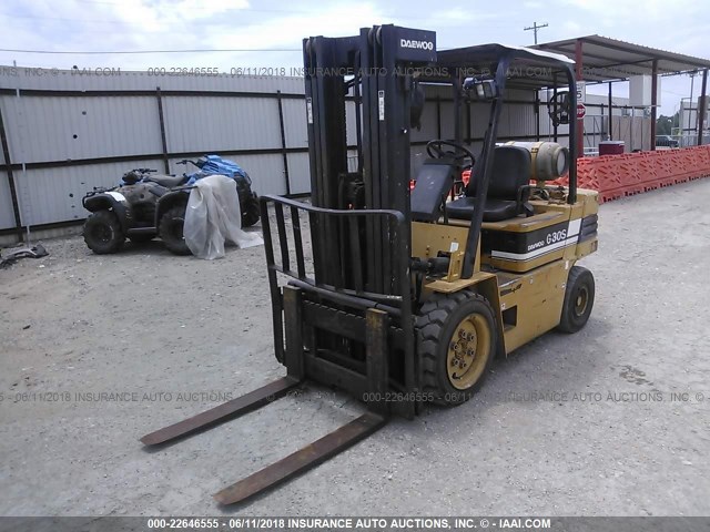 C30521200207 - 2002 DAEWOO FORKLIFT 黄色 照片 2