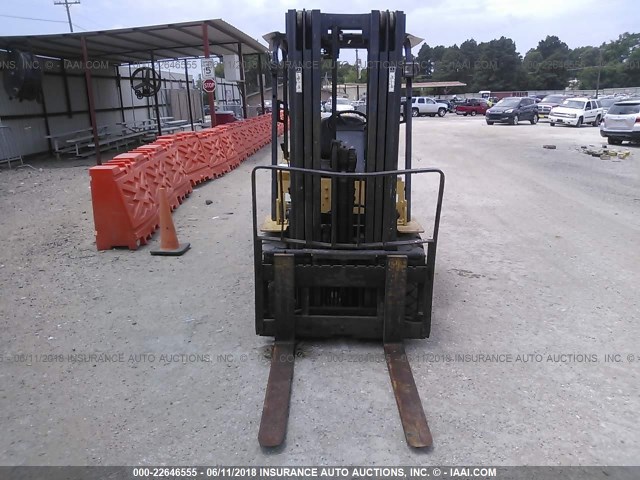 C30521200207 - 2002 DAEWOO FORKLIFT YELLOW photo 5