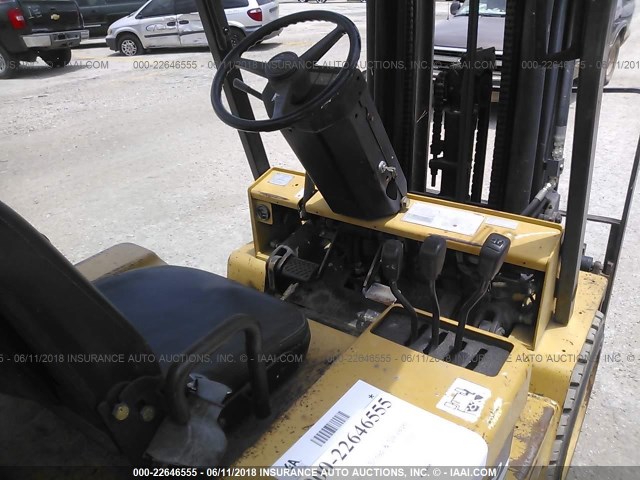 C30521200207 - 2002 DAEWOO FORKLIFT 黄色 照片 8
