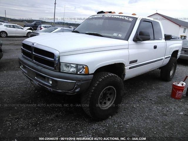 1B7KF2367XJ645445 - 1999 DODGE RAM 2500 WHITE photo 2