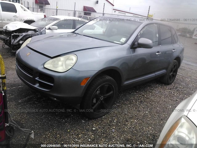 WP1AB29P34LA75577 - 2004 PORSCHE CAYENNE S GRAY photo 2