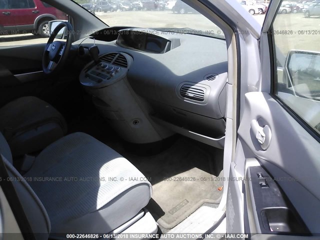 5N1BV28U54N324546 - 2004 NISSAN QUEST S/SE/SL SILVER photo 5