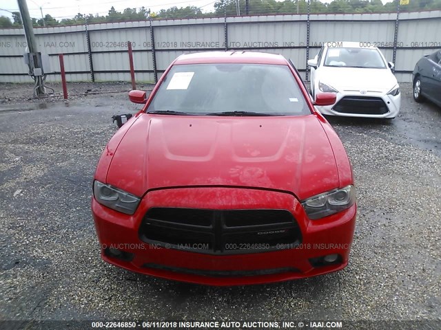2C3CDXCT9EH167836 - 2014 DODGE CHARGER R/T RED photo 6