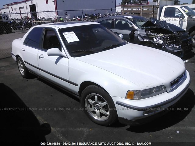 JH4KA7668NC032502 - 1992 ACURA LEGEND L WHITE photo 1