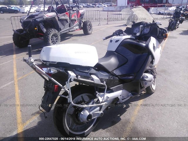 WB10388058ZT12488 - 2008 BMW R1200 RT WHITE photo 4