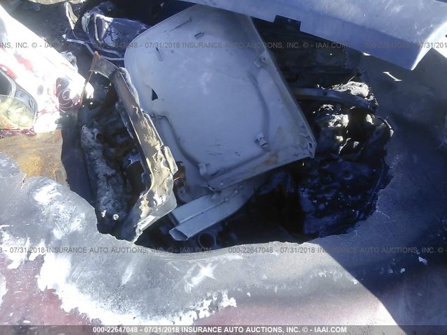 1LNHM86S14Y675924 - 2004 LINCOLN LS 栗色 照片 10