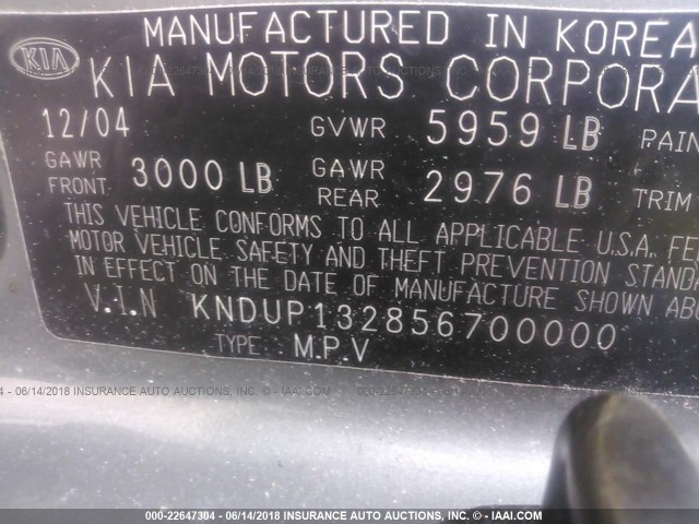 KNDUP132856700000 - 2005 KIA SEDONA EX/LX GRAY photo 9