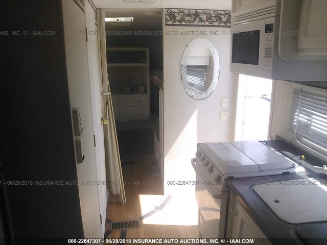 4YDT2602835902735 - 2003 KEYSTONE OUTBACK Unknown photo 5