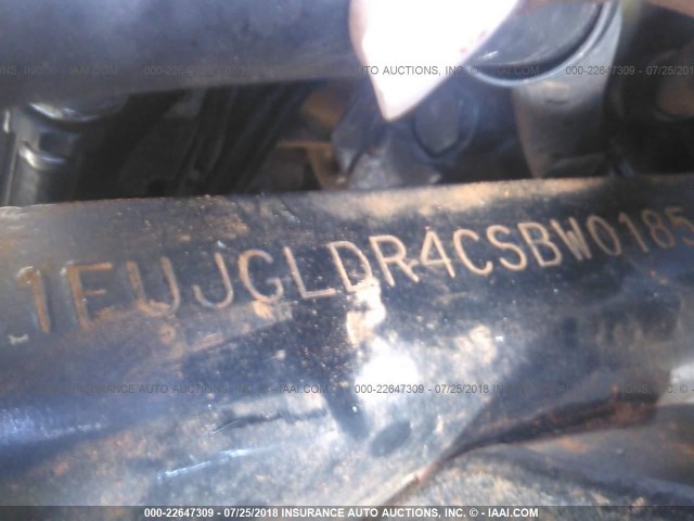 1FUJGLDR4CSBW0185 - 2012 FREIGHTLINER CASCADIA 125  WHITE photo 10