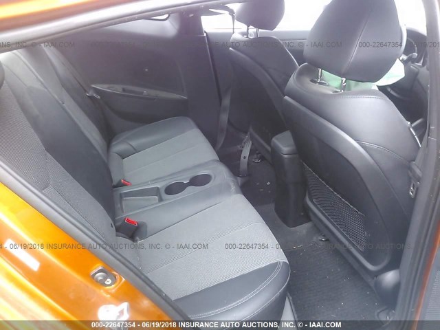 KMHTC6AD1CU031372 - 2012 HYUNDAI VELOSTER ORANGE photo 8