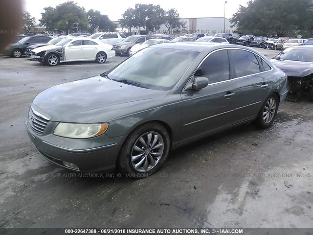 KMHFC46F96A118180 - 2006 HYUNDAI AZERA SE/LIMITED GRAY photo 2