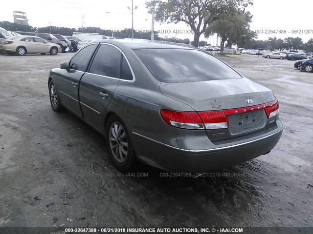 KMHFC46F96A118180 - 2006 HYUNDAI AZERA SE/LIMITED GRAY photo 3