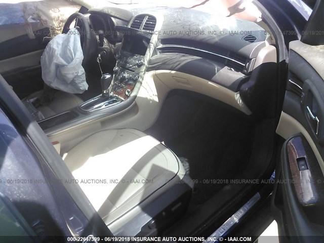 1G11J5SX7DF216433 - 2013 CHEVROLET MALIBU LTZ 灰色 照片 5