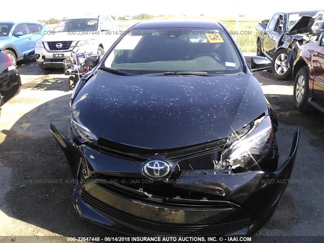 5YFBURHE6HP703539 - 2017 TOYOTA COROLLA L/LE/XLE/SE/XSE შავი ფოტო 6