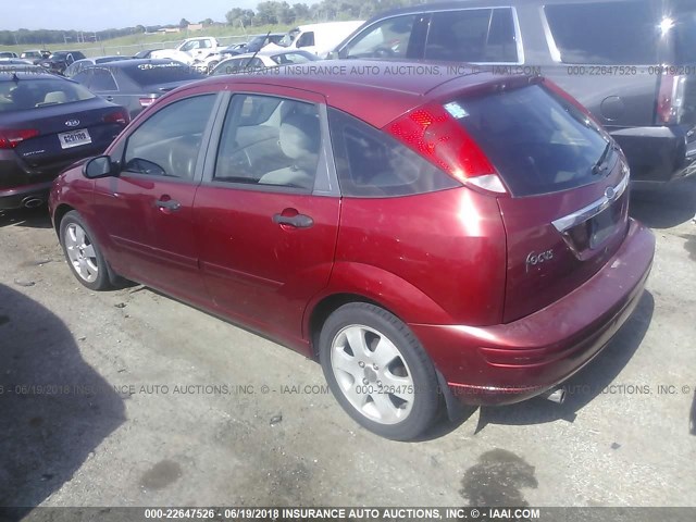 3FAFP37332R113814 - 2002 FORD FOCUS ZX5 RED photo 3