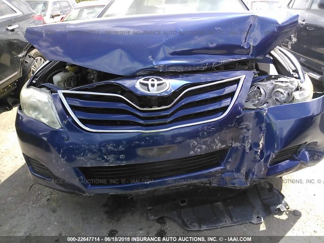 4T1BF3EK1BU592129 - 2011 TOYOTA CAMRY SE/LE/XLE BLUE photo 6