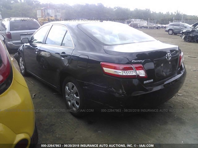 4T1BF3EKXBU202354 - 2011 TOYOTA CAMRY SE/LE/XLE BLACK photo 3