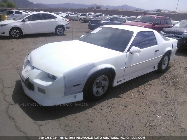 1G1FP23T8NL136284 - 1992 CHEVROLET CAMARO RS WHITE photo 2