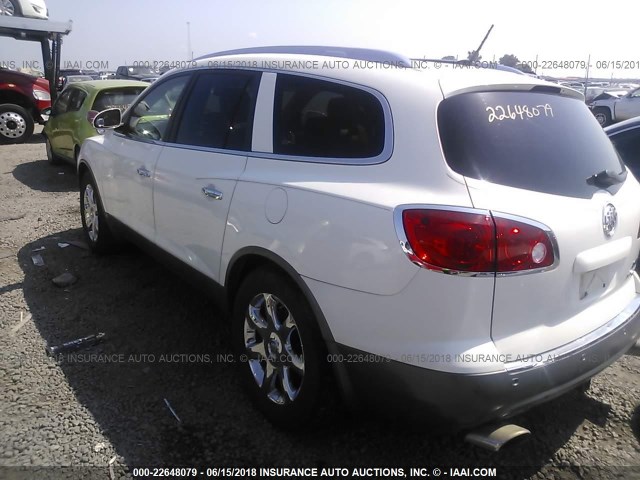 5GAEV23748J260372 - 2008 BUICK ENCLAVE CXL WHITE photo 3