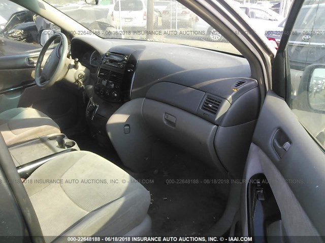 5TDZA23C54S123740 - 2004 TOYOTA SIENNA CE/LE GRAY photo 5