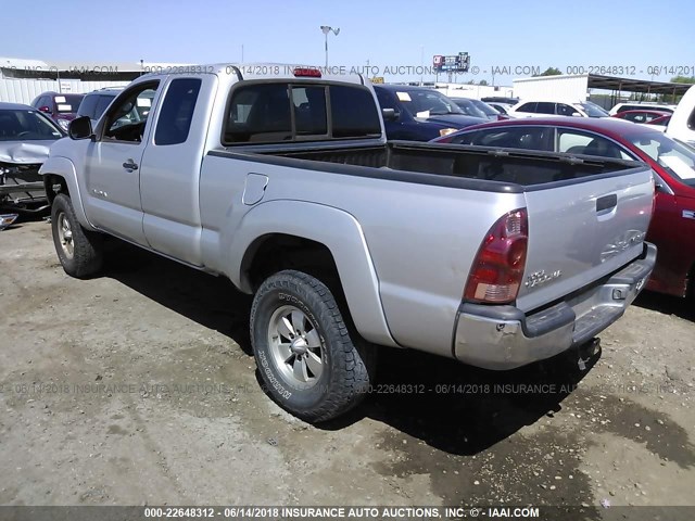 5TEUU42N55Z134712 - 2005 TOYOTA TACOMA ACCESS CAB Silber Foto 3