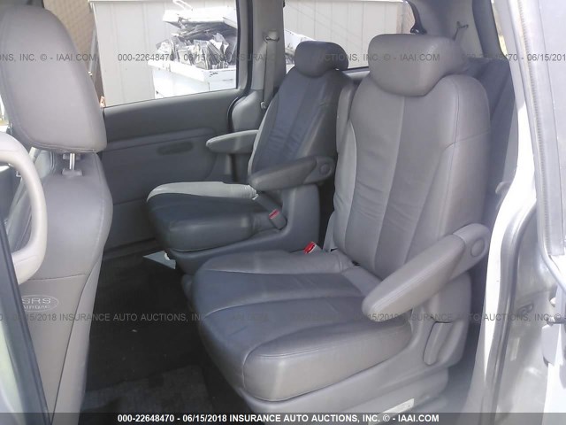 KNDMB233686195916 - 2008 KIA SEDONA EX/LX SILVER photo 8