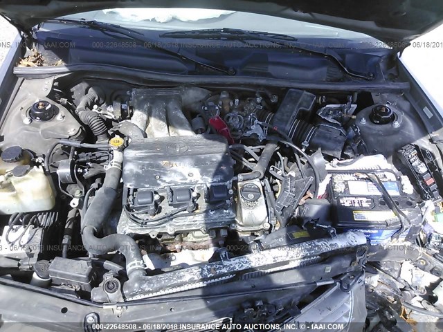 4T1BF28K1WU065722 - 1998 TOYOTA CAMRY CE/LE/XLE SILVER photo 10