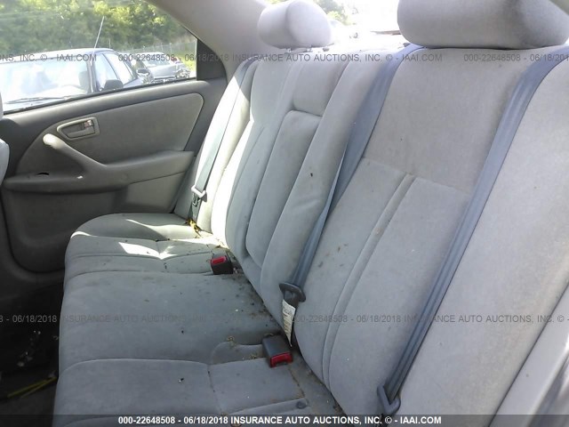 4T1BF28K1WU065722 - 1998 TOYOTA CAMRY CE/LE/XLE SILVER photo 8