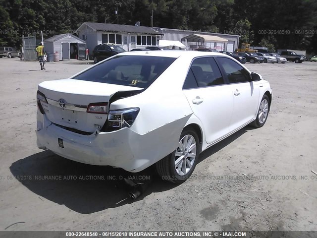 4T1BD1FK6CU025179 - 2012 TOYOTA CAMRY HYBRID/LE/XLE 白色 照片 4