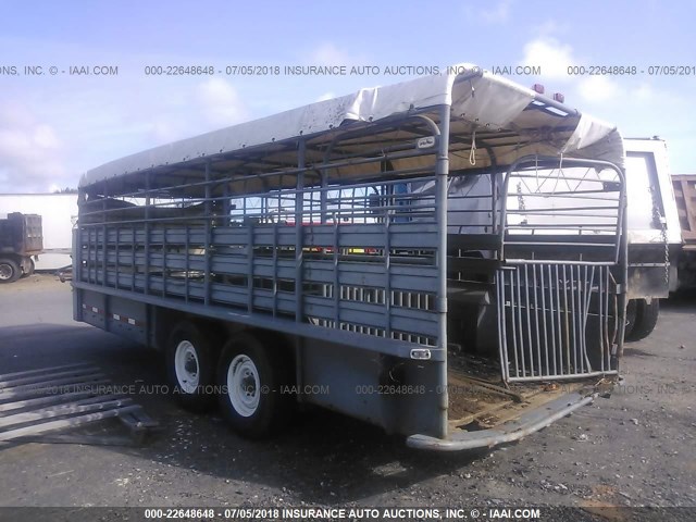 16GSH7D28KB029707 - 1989 GOOSENECK TRAILER  GRAY photo 3