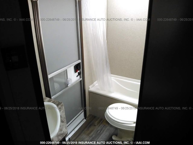 4X4TCKB29G9125321 - 2016 FOREST RIVER GREY WOLF  白色 照片 7