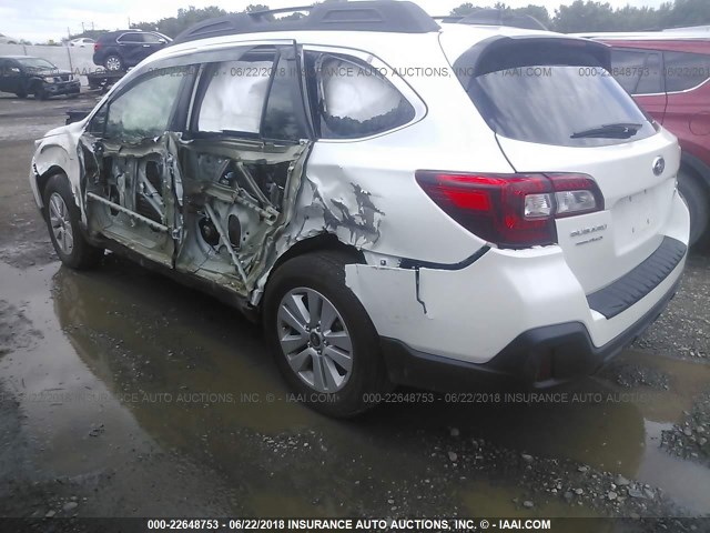 4S4BSAHC4J3353540 - 2018 SUBARU OUTBACK 2.5I PREMIUM WHITE photo 3