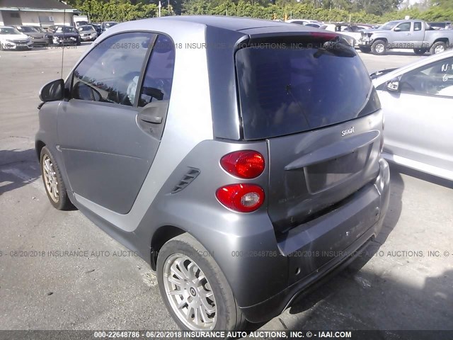 WMEEJ3BA2DK620130 - 2013 SMART FORTWO PURE/PASSION GRAY photo 3