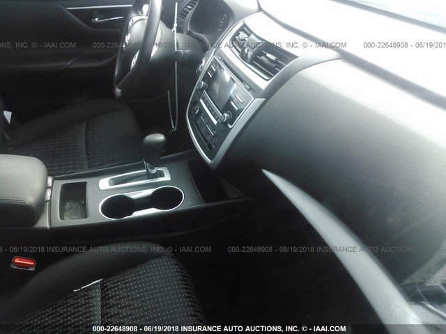 1N4AL3AP8HC117558 - 2017 NISSAN ALTIMA 2.5/S/SV/SL/SR 黑色 照片 5