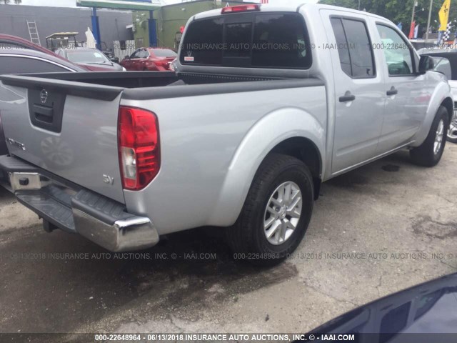 1N6AD0ER0GN796808 - 2016 NISSAN FRONTIER S/SV/SL/PRO-4X SILVER photo 4