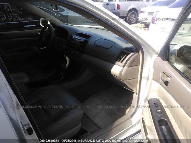 4T1BE32KX6U683882 - 2006 TOYOTA CAMRY LE/XLE/SE Ağ foto 5