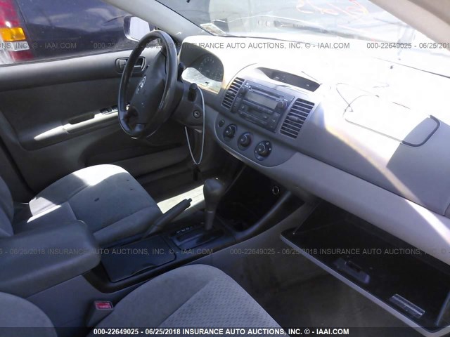 4T1BE30K12U554698 - 2002 TOYOTA CAMRY LE/XLE/SE 栗色 照片 5