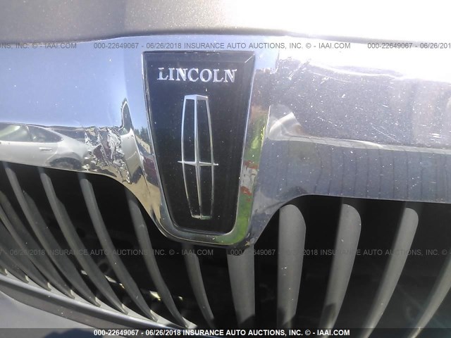 5LMFU28R21LJ09601 - 2001 LINCOLN NAVIGATOR GRAY photo 10