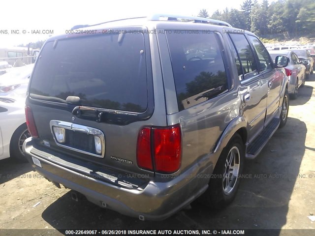 5LMFU28R21LJ09601 - 2001 LINCOLN NAVIGATOR GRAY photo 4