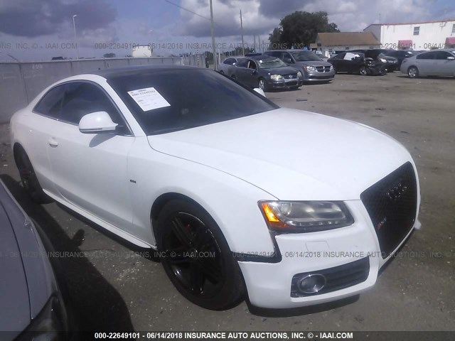 WAUDK78T19A018322 - 2009 AUDI A5 QUATTRO WHITE photo 1