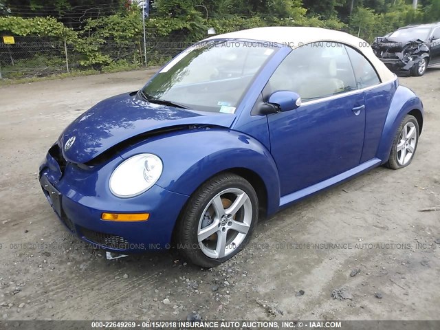 3VWPG31Y08M420850 - 2008 VOLKSWAGEN NEW BEETLE CONVERTIBLE S BLUE photo 2