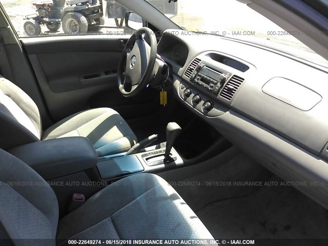 4T1BF32K84U074526 - 2004 TOYOTA CAMRY LE/XLE/SE მწვანე ფოტო 5